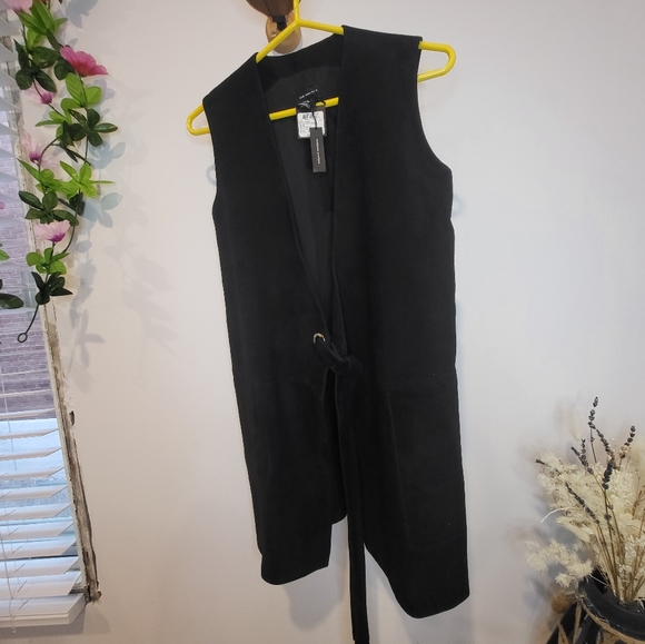 🔴 NWT Club Monaco real suede vest - Picture 7 of 7